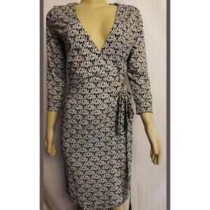 Felicity & Coco Pattern Black & Gray Wrap Style Women's Dress Size M